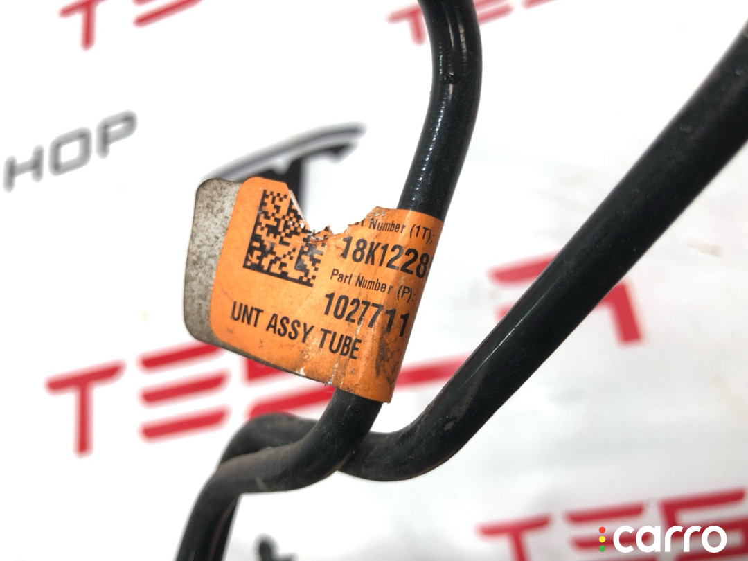 1027711-00-E трубка тормозная Tesla Model X 2019г. - фото №4