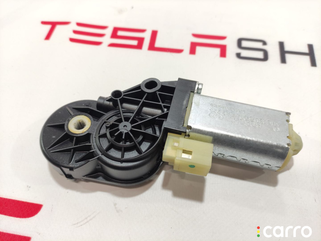 1013104-00-A, 6004RA3201, 6004RA3225 Электропривод сидения Tesla Model X 2017г. - фото №1