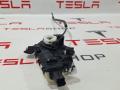 1127339-00-C, 1034481-00-J, 1120136-00-A замок двери задней правой Tesla Model X 2019г. - фото №4