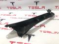 1037902-00-E, 1037903-00-E, 1037903-50-E Накладка крышки багажника Tesla Model X 2019г. - фото №3