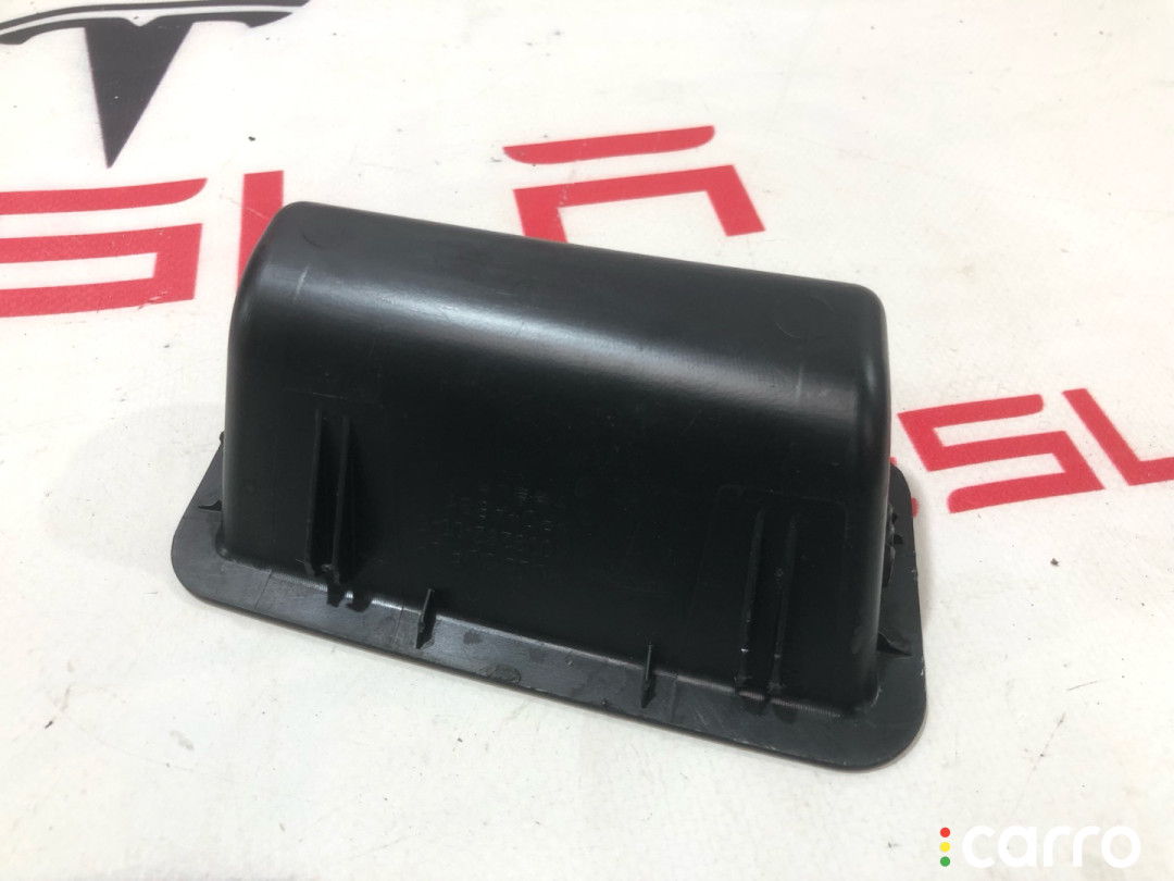 1009262-00-E Ручка крышки багажника Tesla Model S 2013г. - фото №2