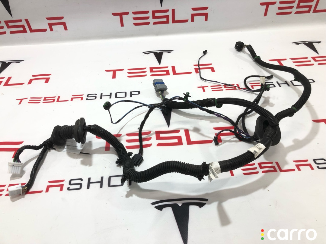 100442500F Электропроводка двери Tesla Model S 2013г. - фото №1