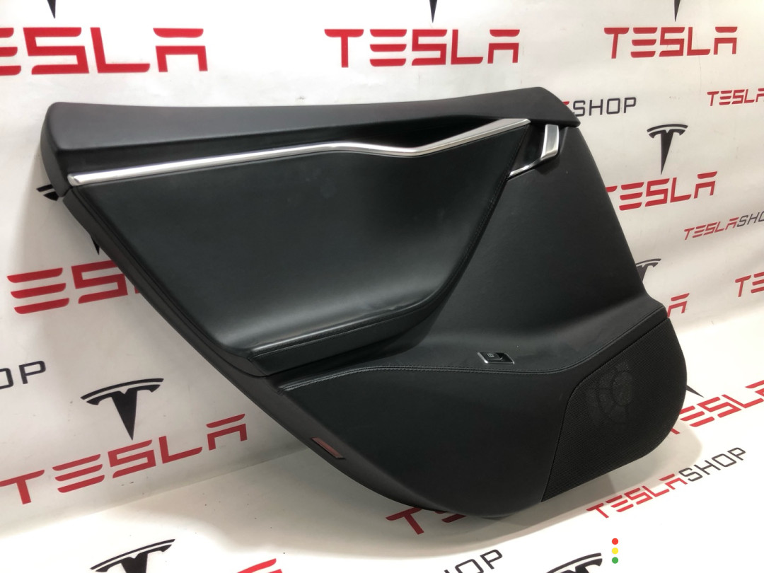 1008133-00-D, 6006133-54-L обшивка двери задней левой Tesla Model S 2013г. - фото №2