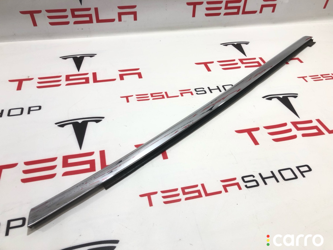 109592100C, 6009604-00-C молдинг двери задней правой Tesla Model S 2013г. - фото №1