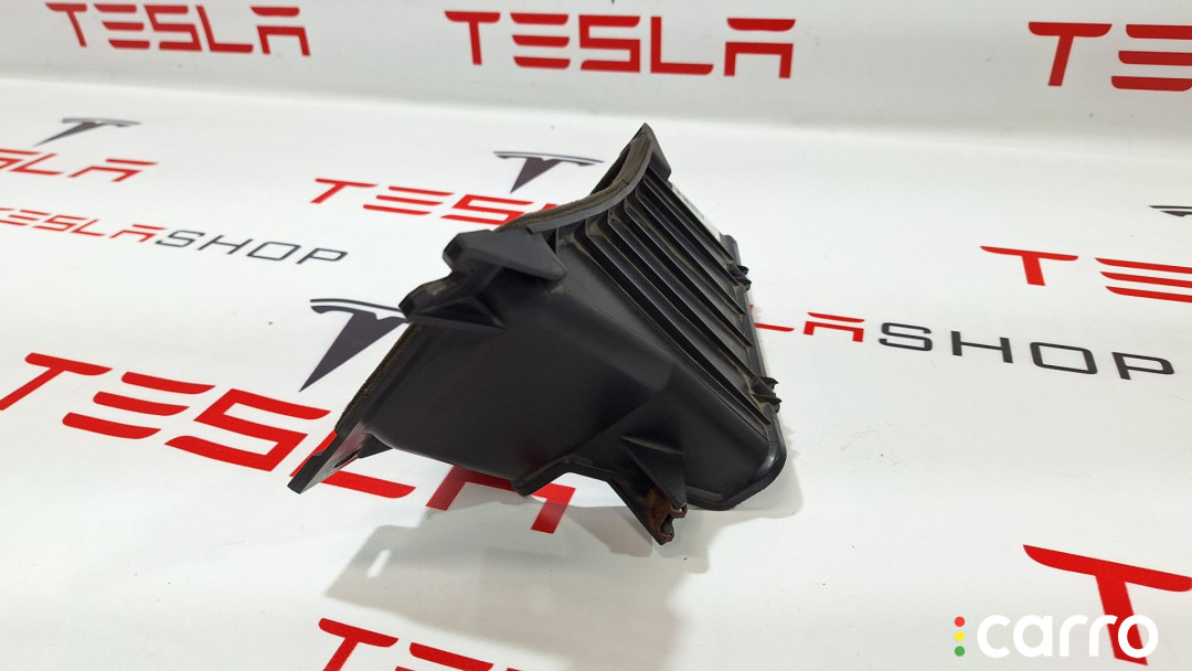 1013536-00-A Корпус воздушного фильтра Tesla Model S 2013г. - фото №3