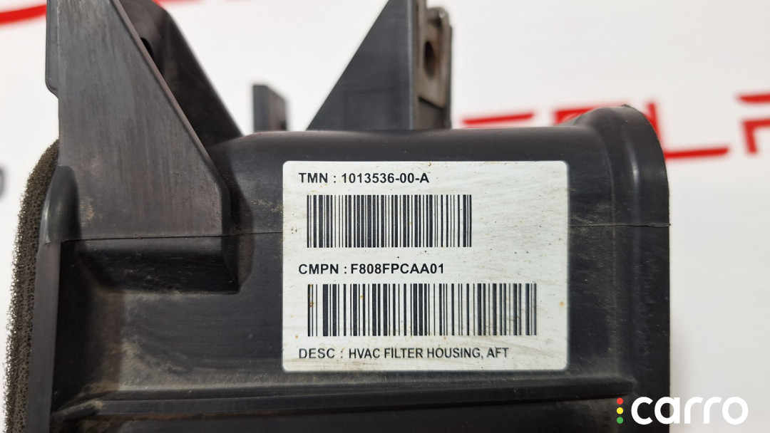 1013536-00-A Корпус воздушного фильтра Tesla Model S 2013г. - фото №4