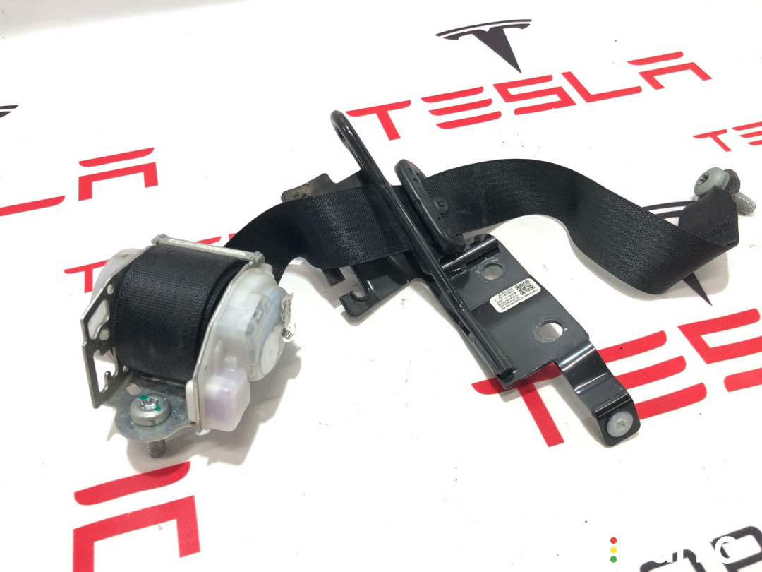 1023136-00-C, 1022115-00-B, 1005268-00-C Ремень безопасности задний нижний Tesla Model S 2013г. - фото №1