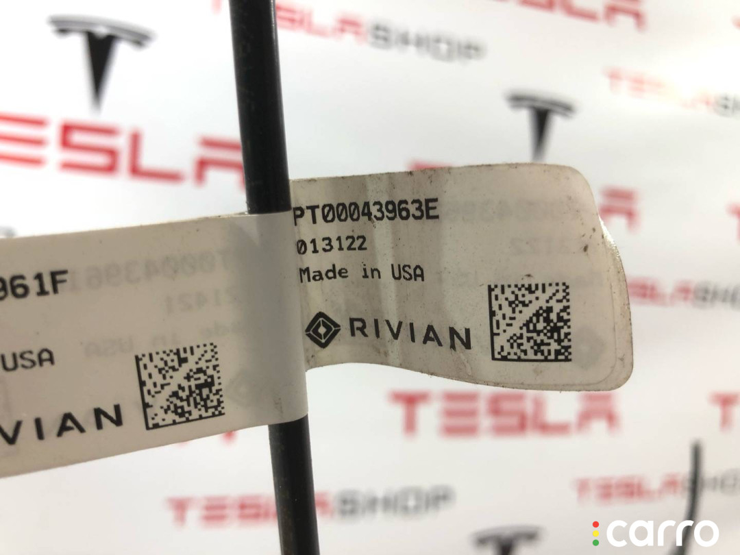 PT00043961F, PT00043963E трубка тормозная Rivian R1T 2022г. - фото №5