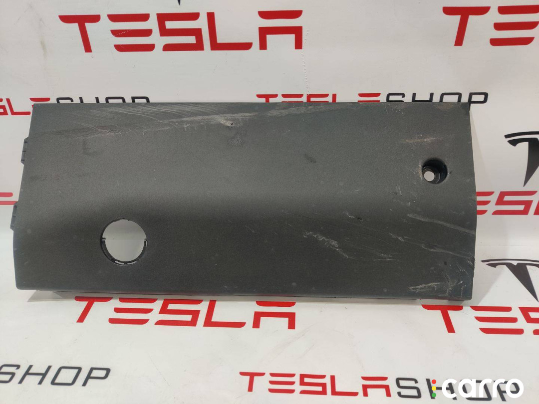 PT00018025-F, PT00046994-E защита днища Rivian R1T 2022г. - фото №1