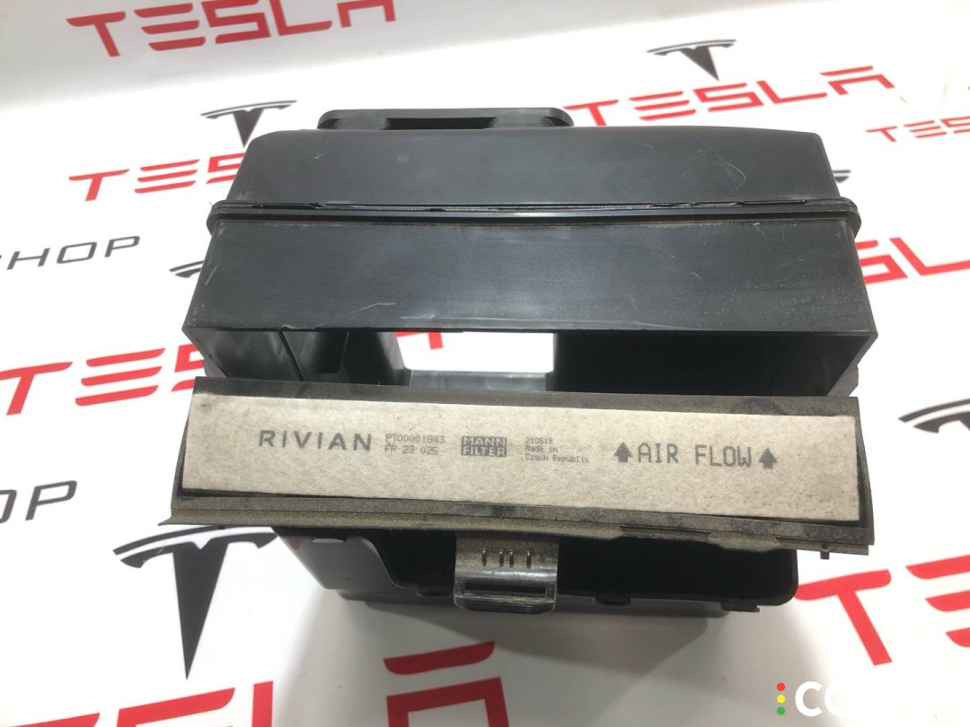 PT00001843, PT00002088 Корпус воздушного фильтра Rivian R1T 2022г. - фото №5