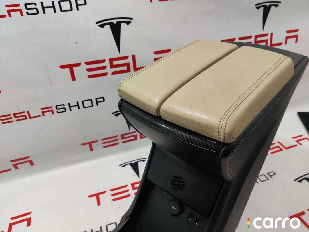 1010249-00-A Центральная консоль Tesla Model S - фото №3
