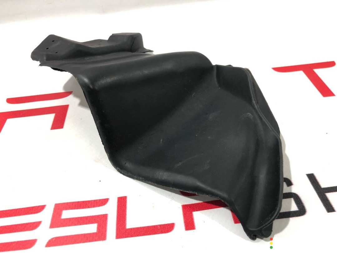 600959200E Уплотнитель задней двери Tesla Model S - фото №1