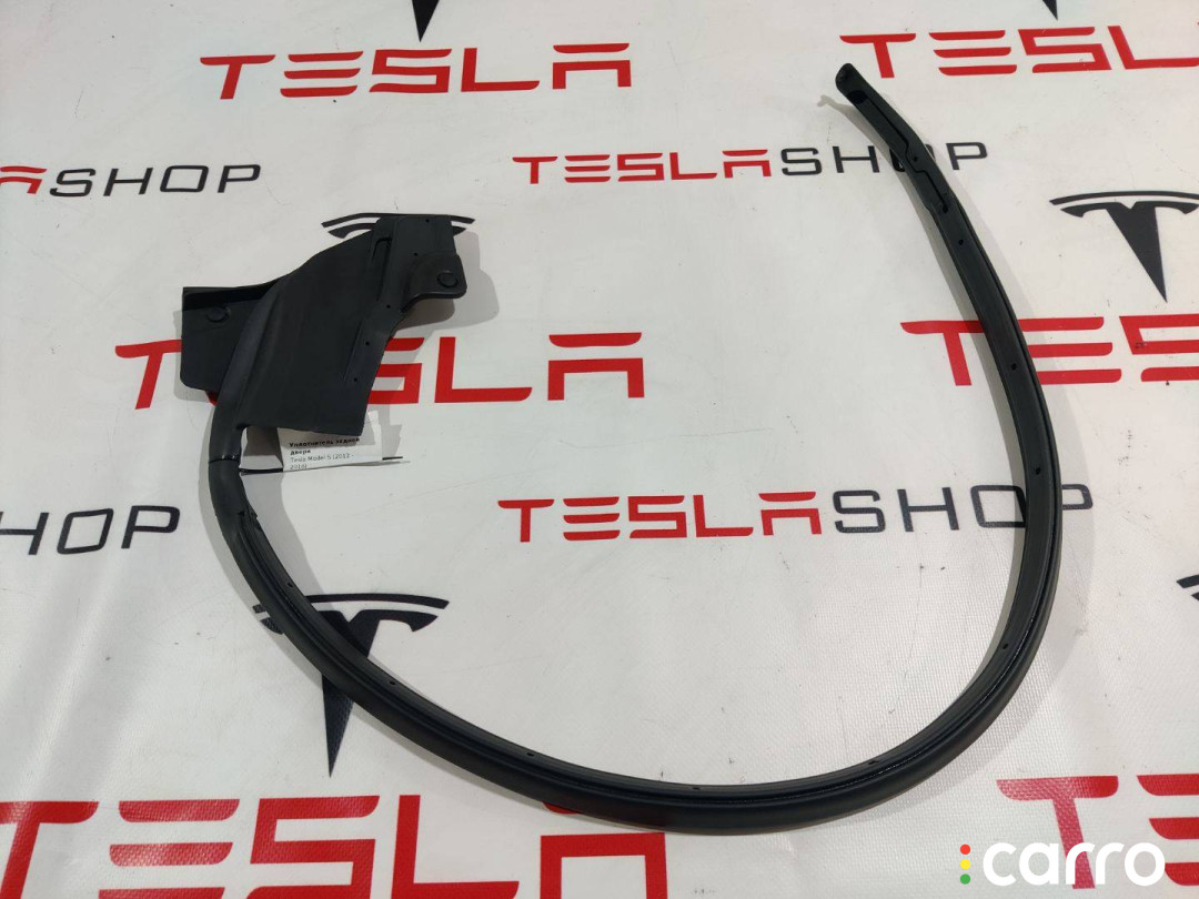 600959600D Уплотнитель задней двери Tesla Model S - фото №1