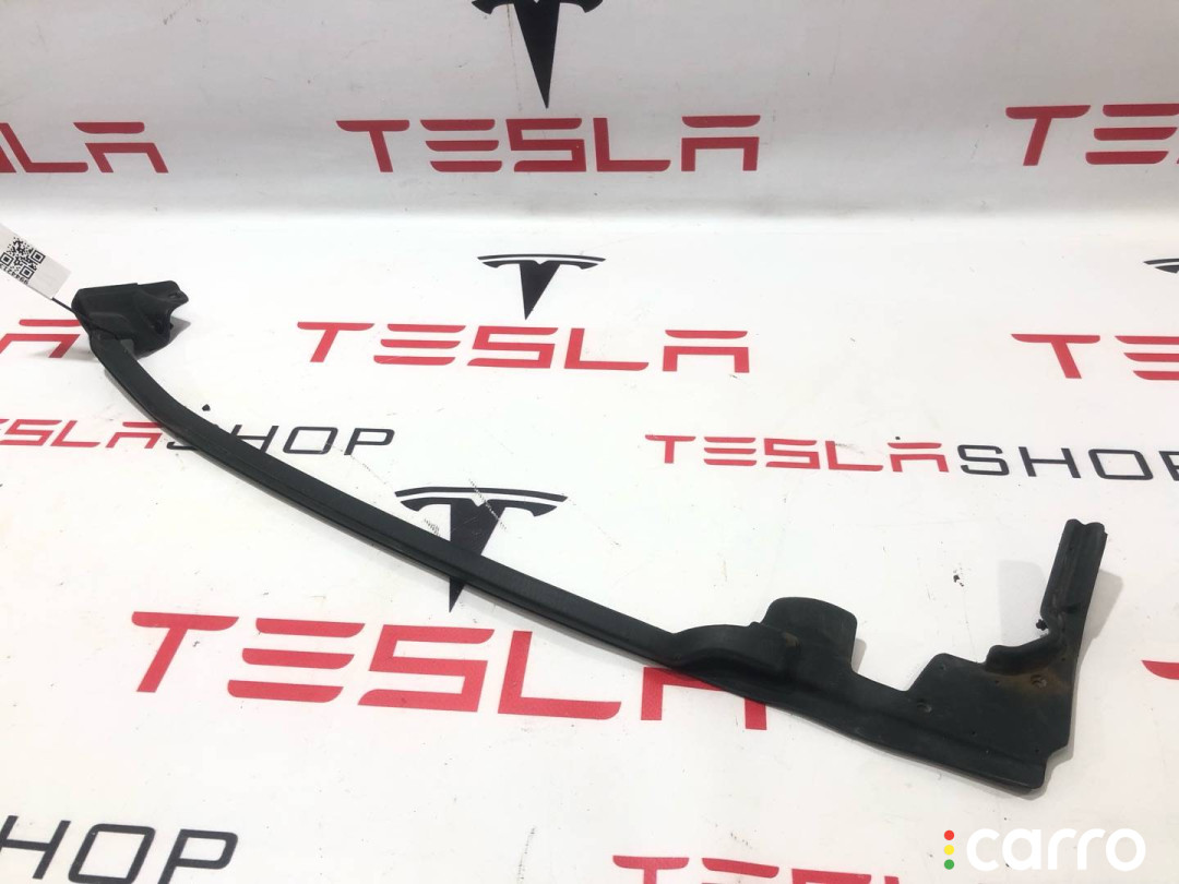 100542300D Уплотнитель задней двери Tesla Model S - фото №2