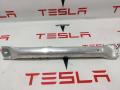 1007924-00-C, 1003618-00-C распорка стоек Tesla Model S - фото №3