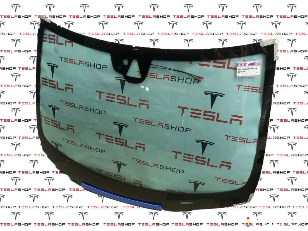 1061565-01-C Стекло лобовое Tesla Model S 2016г. - фото №1