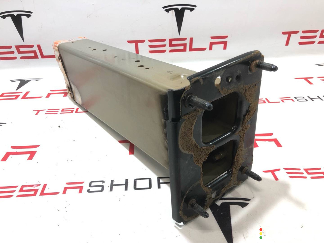 158907300C, 1705209-S0-A Лонжерон левый Tesla Model S 2-й рест 2022г. - фото №1