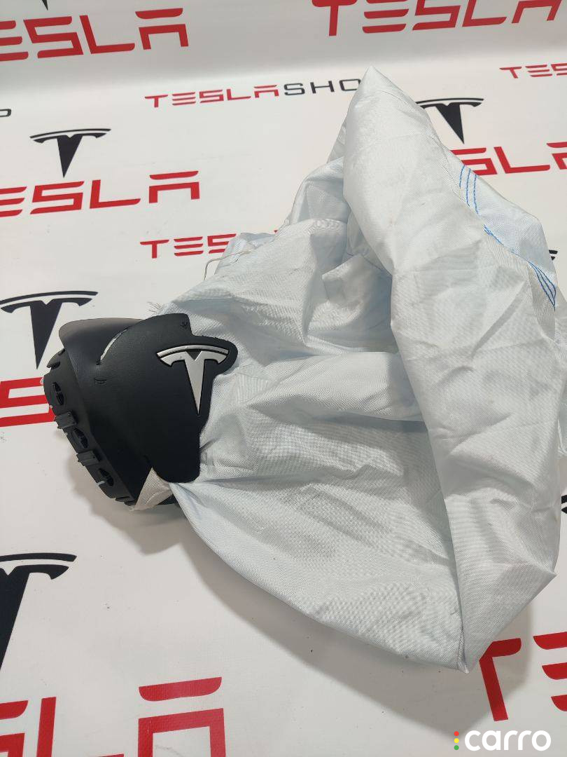 1508347-00-C Подушка безопасности водителя Tesla Model Y - фото №1