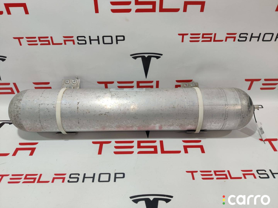 1027921-00-B, 1474379-00-A ресивер пневмоподвески Tesla Model X 2018г. - фото №1