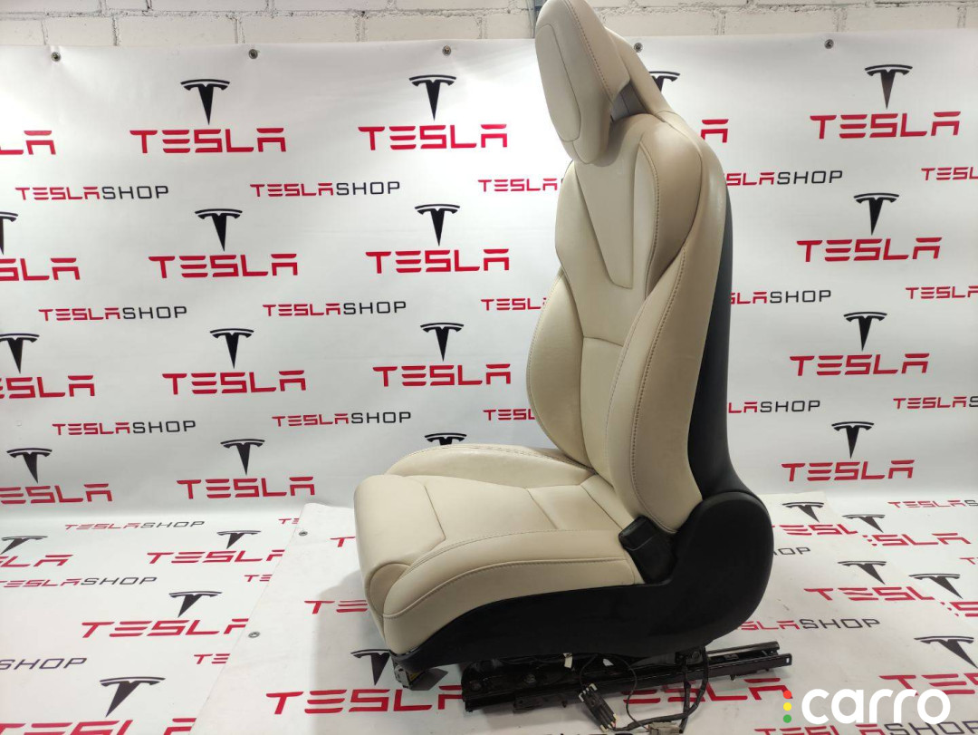2486405-01-D, 4876524-92-A Сиденье переднее правое Tesla Model X 2018г. - фото №4