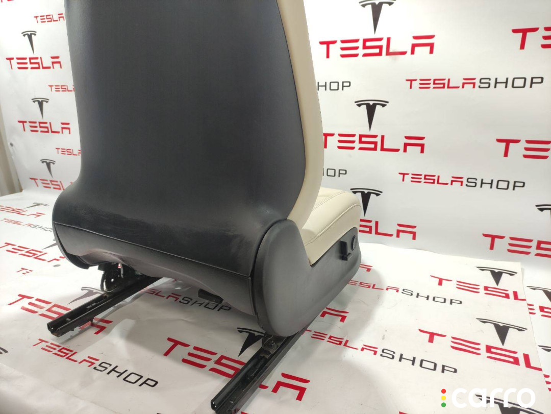 2486405-01-D, 4876524-92-A Сиденье переднее правое Tesla Model X 2018г. - фото №5