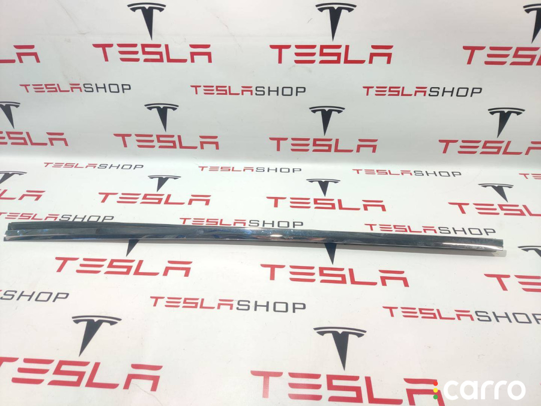 1032167-88-D, 1032175-00-C молдинг двери задней левой Tesla Model X 2018г. - фото №1