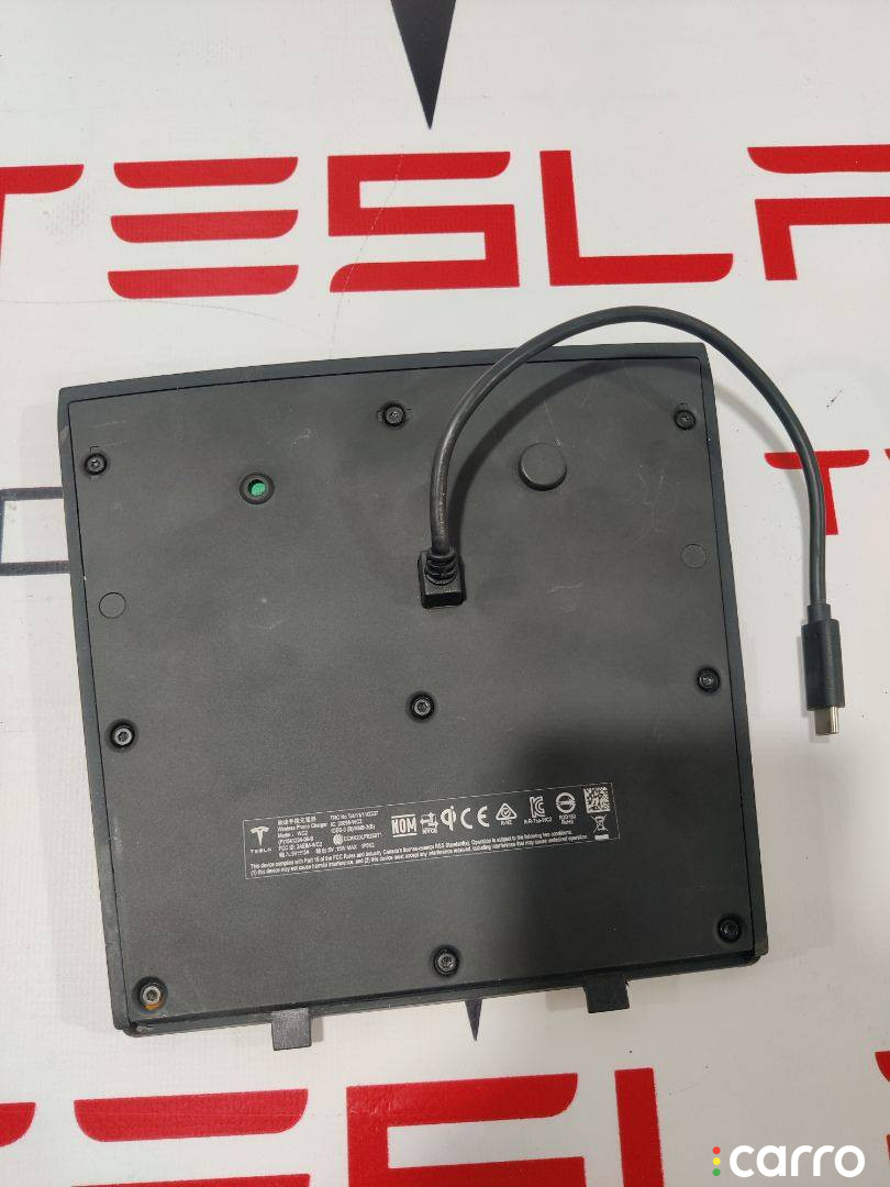 1541234-00-B Беспроводное зарядное устройство Tesla Model 3 - фото №2
