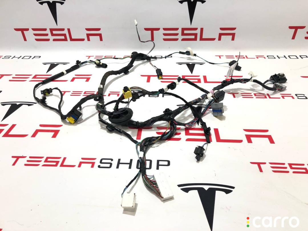 1032442-70-G Электропроводка двери Tesla Model X 2018г. - фото №1