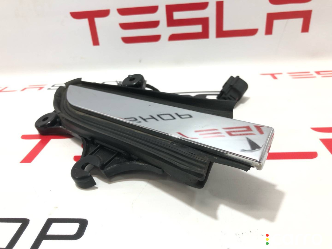 1045158-00-D ручка наружная двери задней правой Tesla Model X 2018г. - фото №3