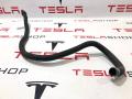 1046136-00-I Шланг системы охлаждения Tesla Model X 2018г. - фото №3