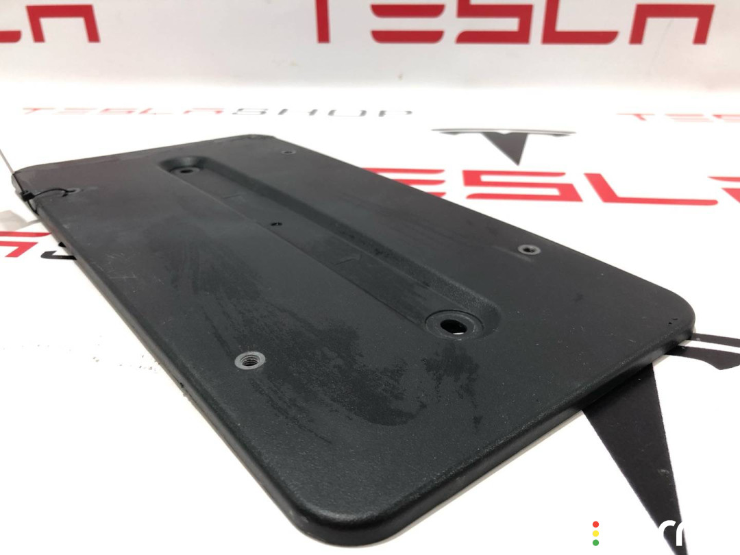 1657949-00-A, 1657954-00-A бленда Tesla Model S - фото №1