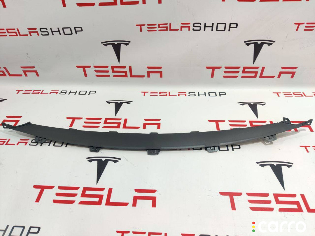 1047360-00-G, 1050211-00-G Решетка бампера переднего нижняя Tesla Model X 2019г. - фото №1