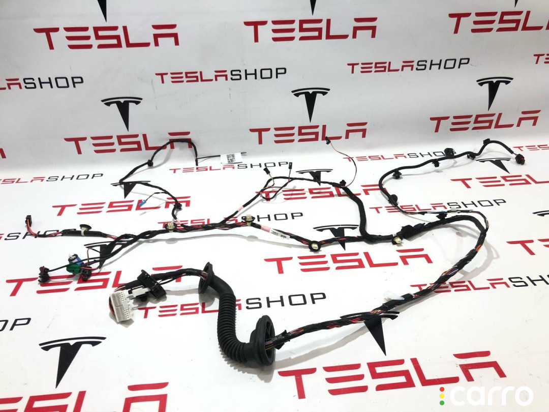 1067953-00-E Электропроводка двери Tesla Model 3 2019г. - фото №1