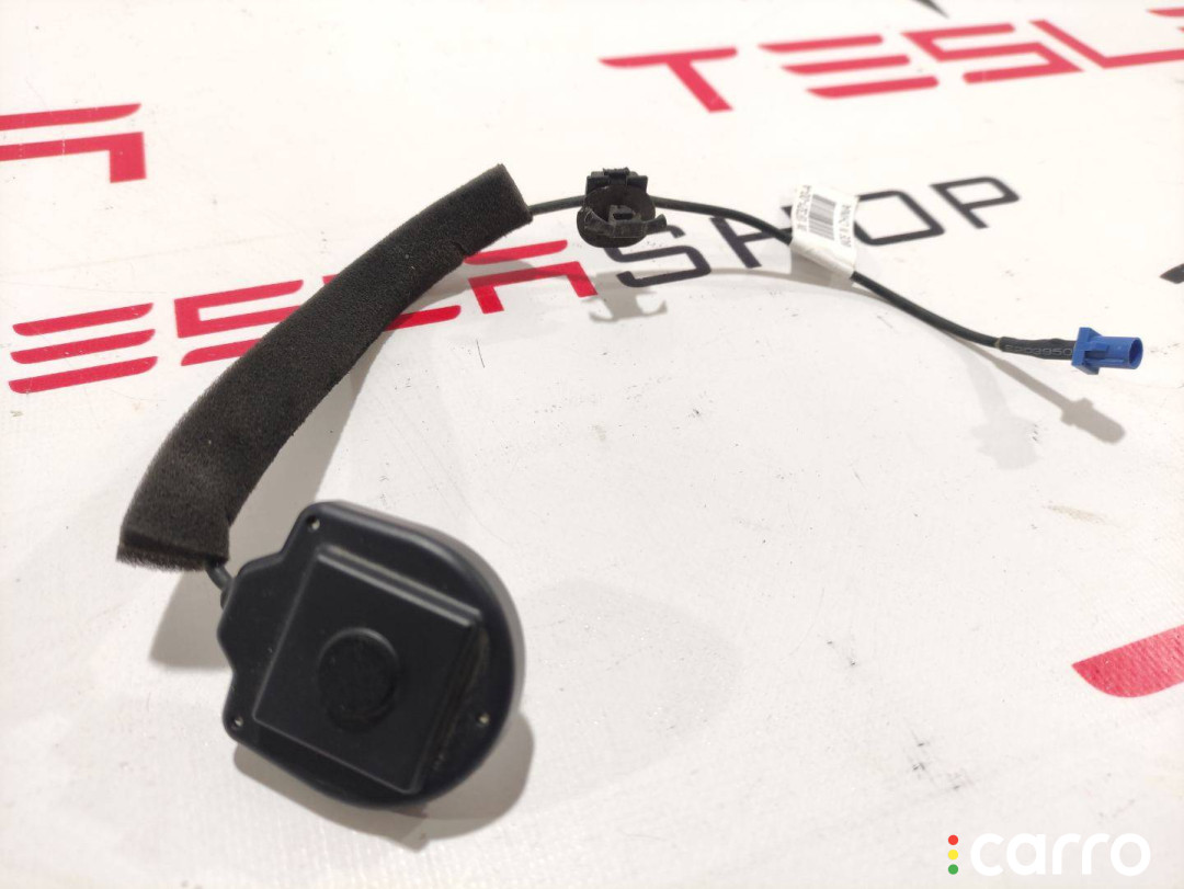 1097321-00-A, 1097321-00-B, 920-567-001 антенна навигации Tesla Model X 2017г. - фото №1