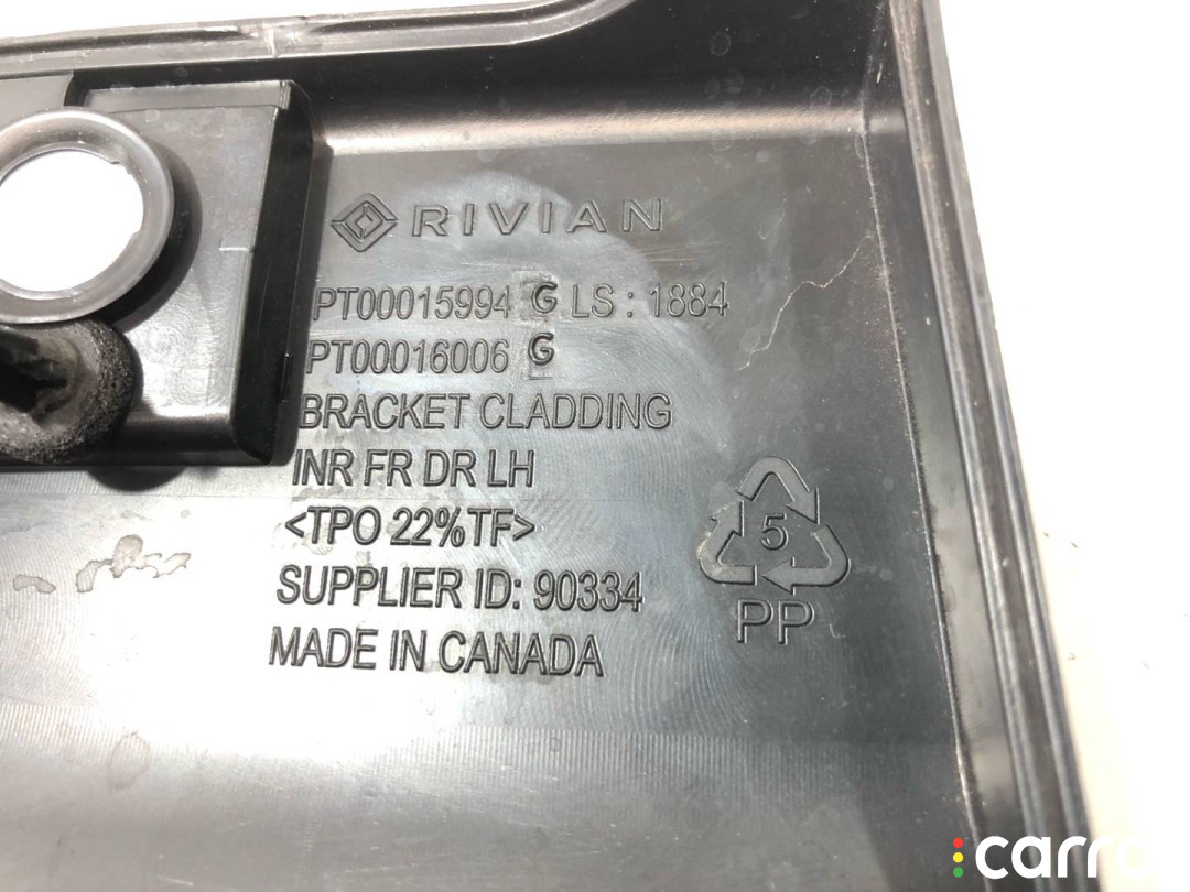PT00015994-H, PT00016006-G Накладка двери внутренняя передняя левая Rivian R1T 2022г. - фото №3