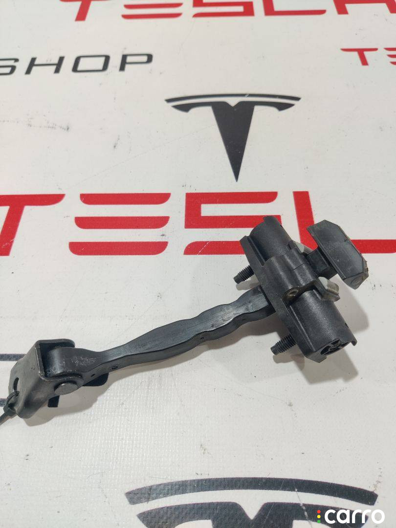 1089509-00-B Ограничитель открывания двери задней Tesla Model 3 2019г. - фото №1