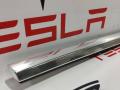 1080745-00-F молдинг двери задней левой Tesla Model 3 2019г. - фото №2