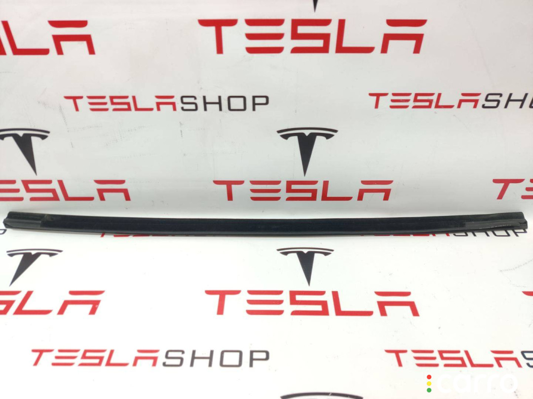 1080745-00-F молдинг двери задней левой Tesla Model 3 2019г. - фото №4