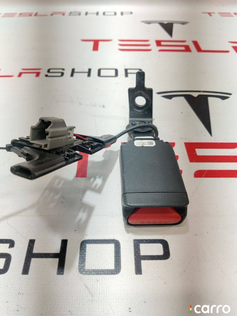 1085939-01-E Замок ремня безопасности задний Tesla Model 3 2019г. - фото №2