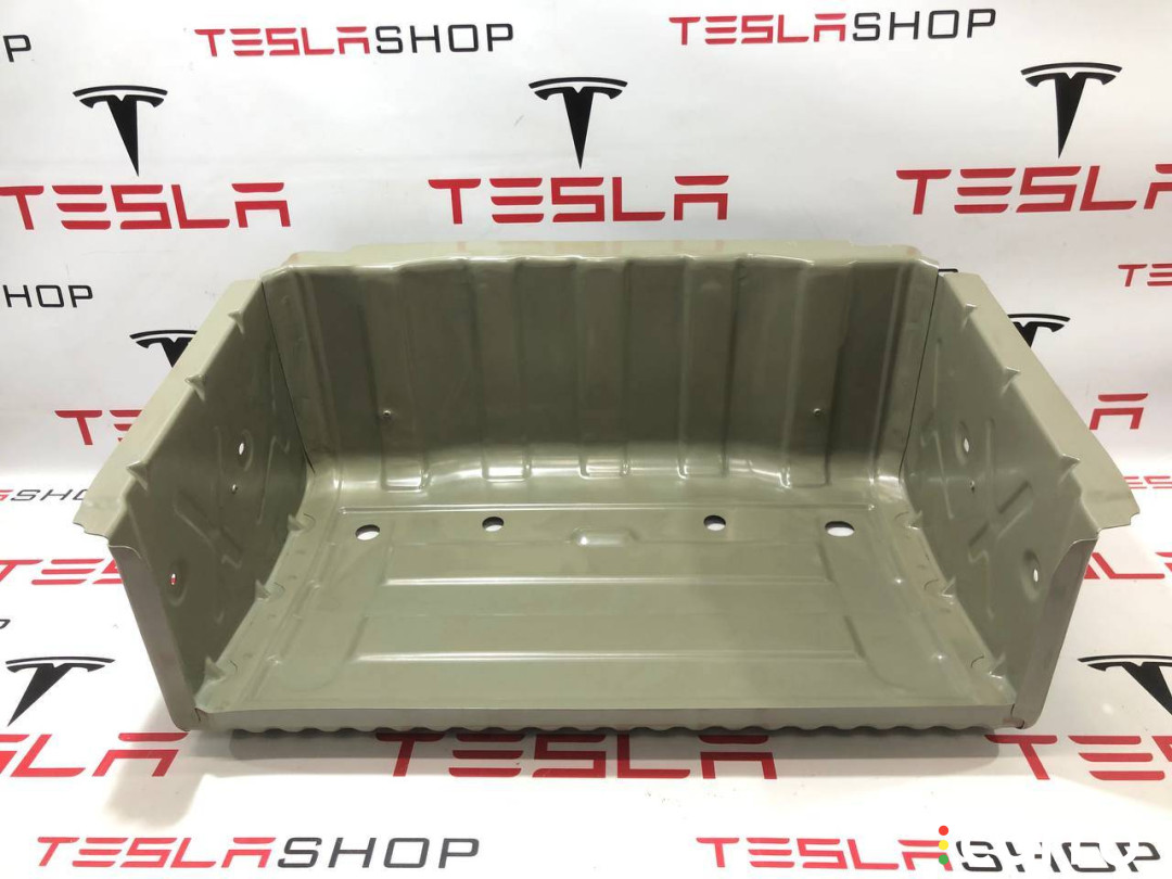 1095966-S0-A задняя часть кузова Tesla Model 3 - фото №3