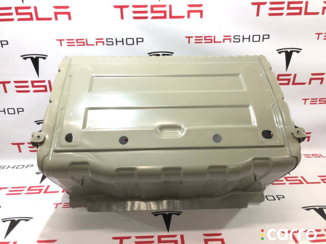 1095966-S0-A задняя часть кузова Tesla Model 3 - фото №4