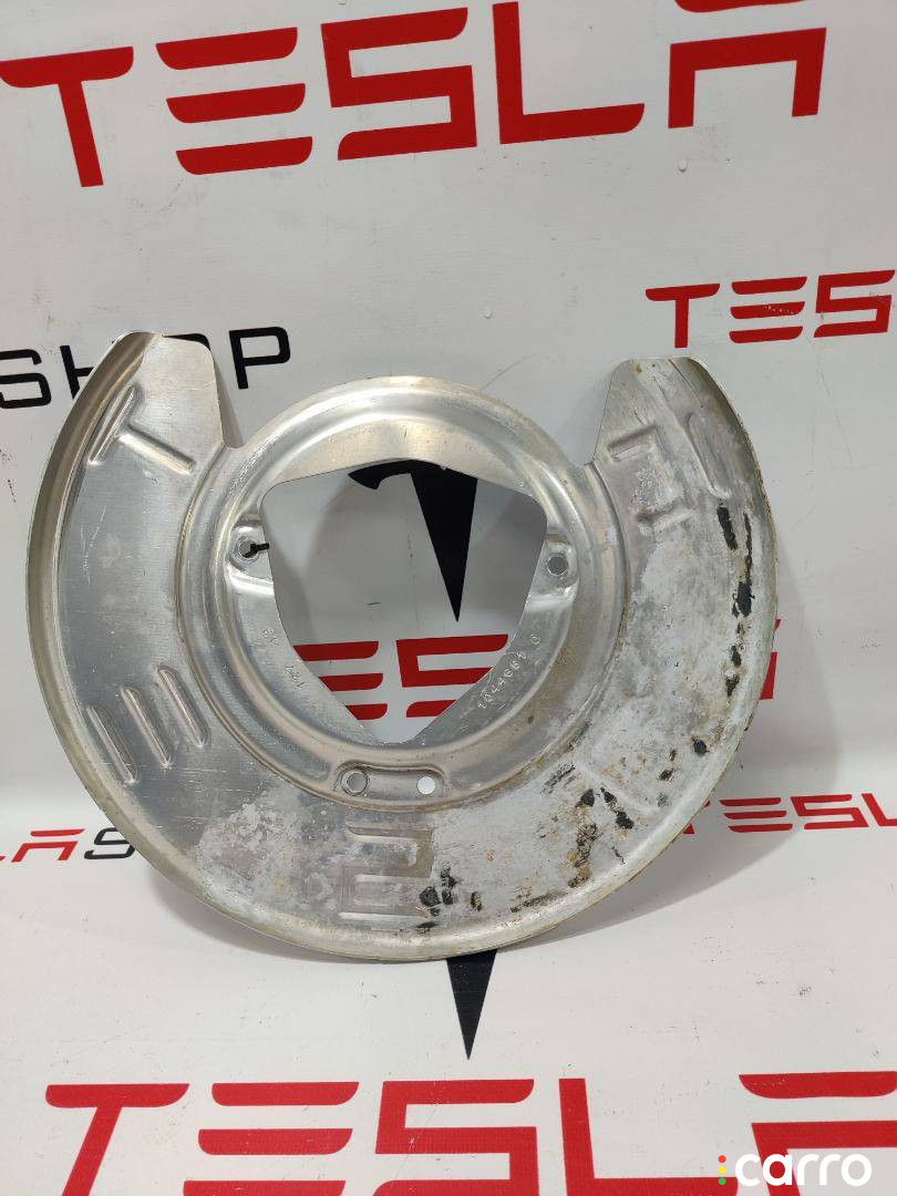 1044661-00-C Кожух тормозного диска Tesla Model 3 2019г. - фото №2
