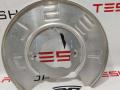 1044666-00-C Кожух тормозного диска Tesla Model 3 2019г. - фото №2
