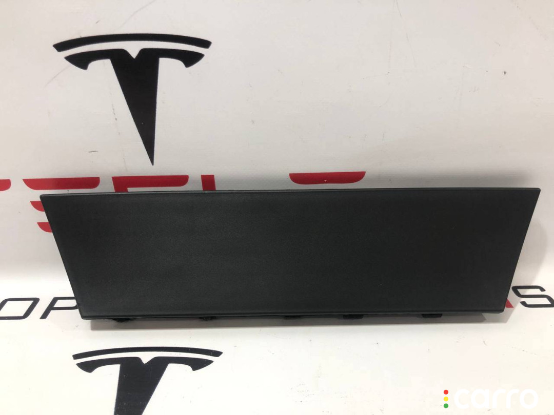 1494006-00-B, 1494009-00-A Заглушка бампера Tesla Model Y 2022г. - фото №1