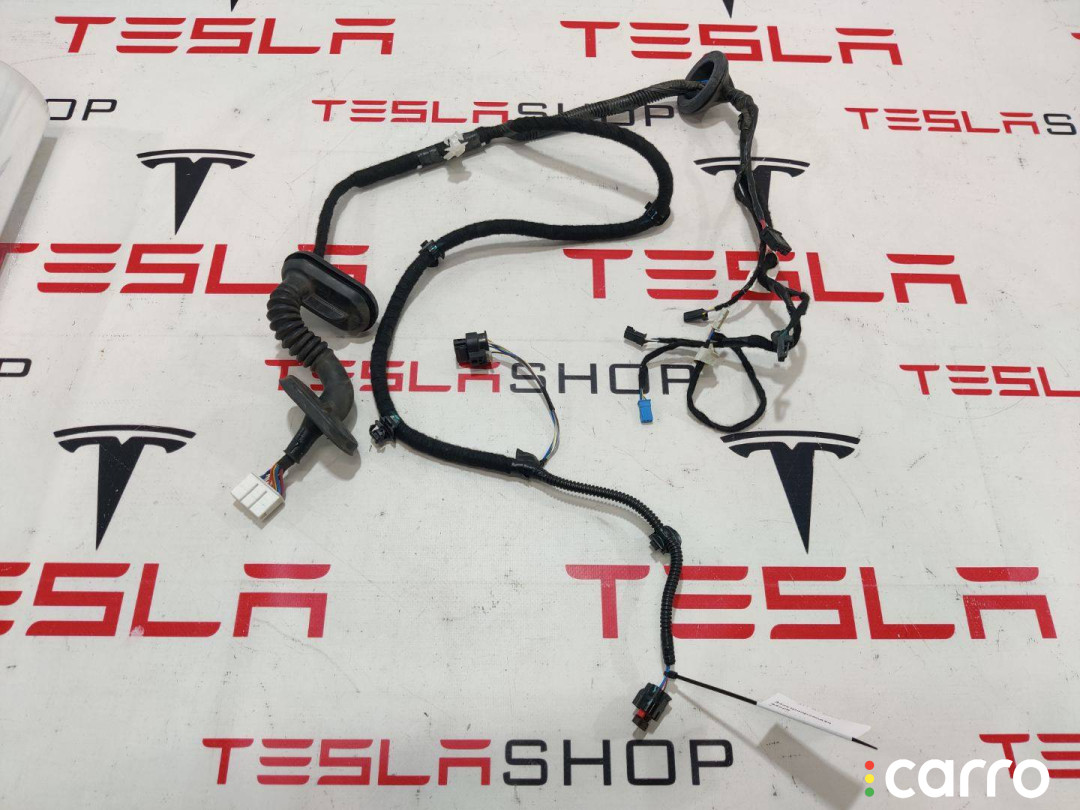 2067966-00-A Электропроводка двери Tesla Model 3 2019г. - фото №1
