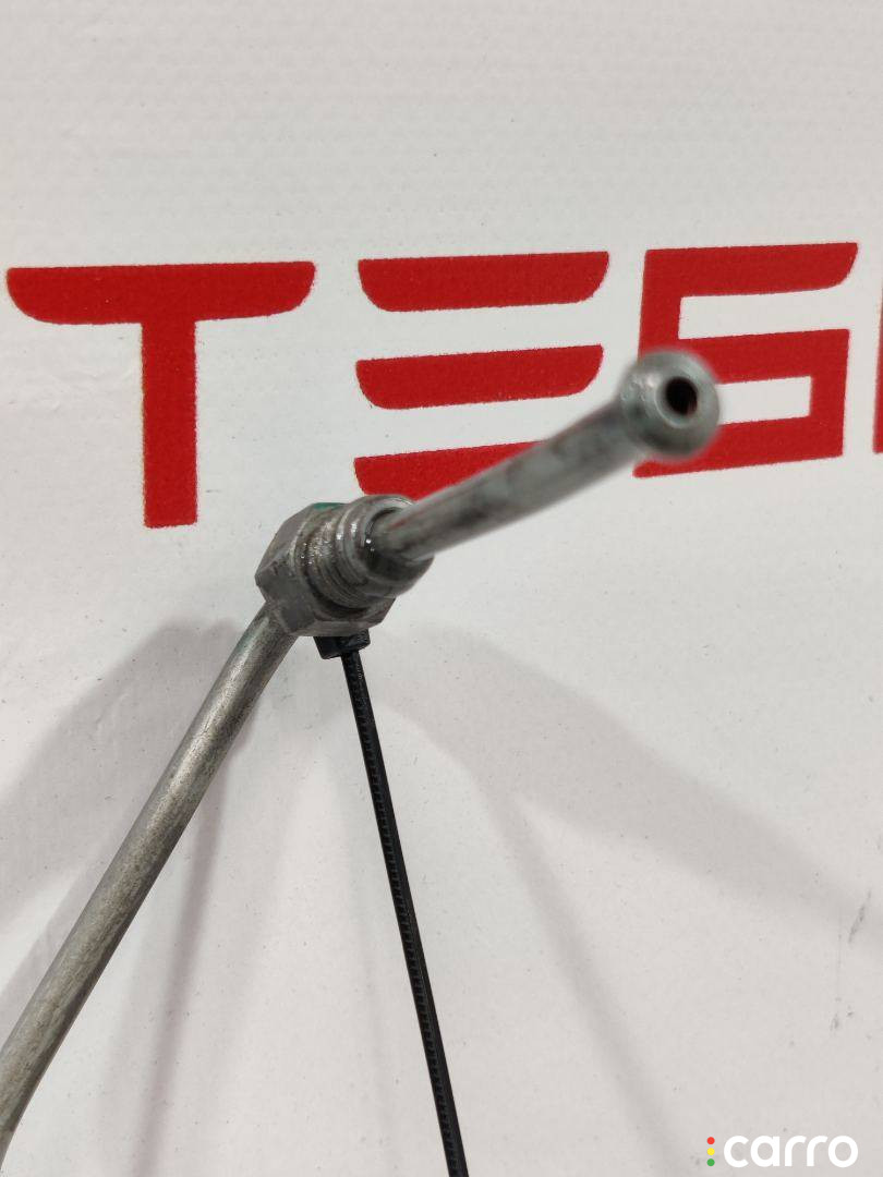 1044715-00-C трубка тормозная Tesla Model 3 2019г. - фото №4