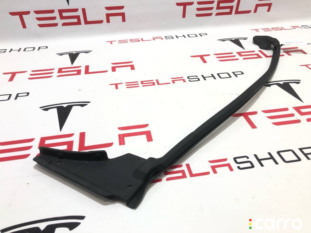 100542000D Уплотнитель передней двери Tesla Model S 2-й рест 2021г. - фото №1