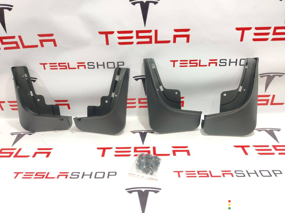 Брызговик Tesla Model S - фото №1