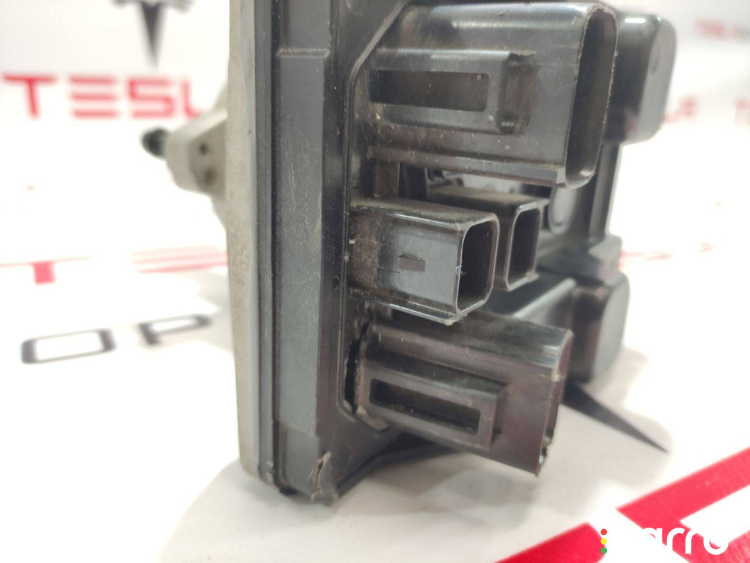 1070801-00-E, GE80229311 рулевая рейка Tesla Model X 2021г. - фото №5