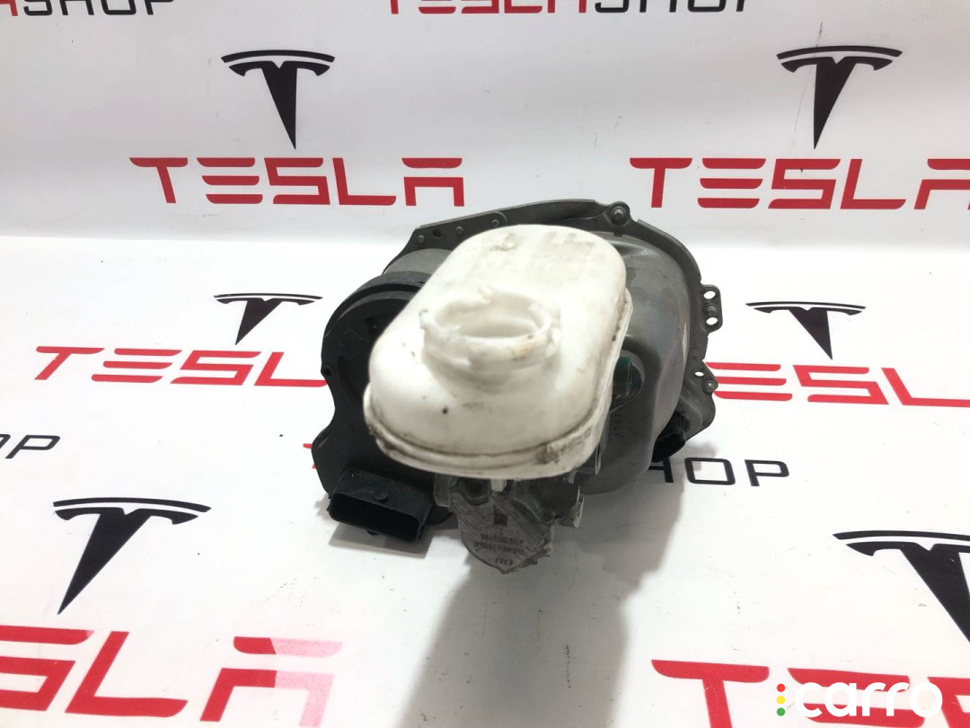 1420671-00-A электрический усилитель тормозов Tesla Model S 2-й рест 2021г. - фото №1